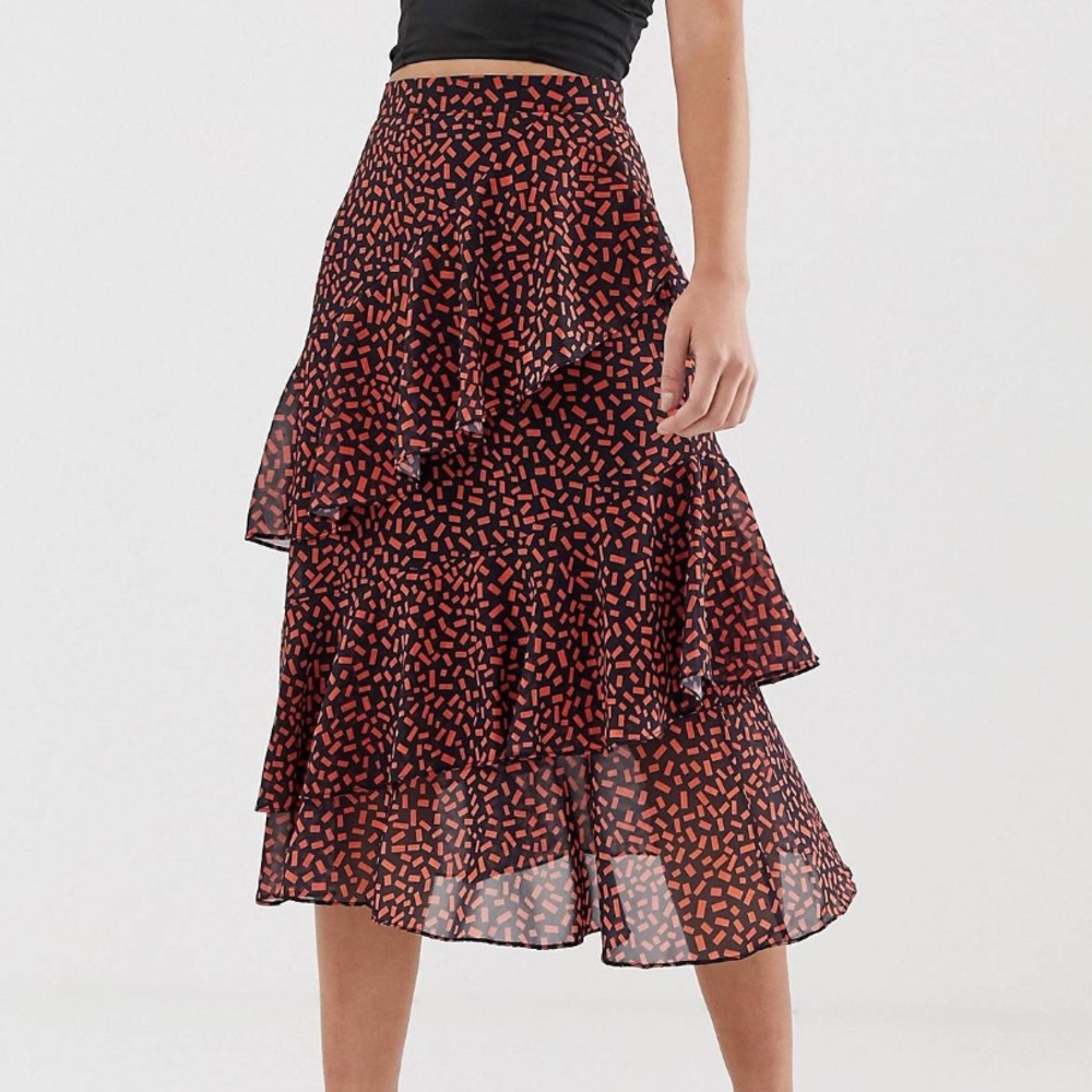 Midi skirt with frill detail